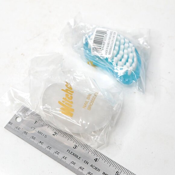 Witchcraft Contoured Nail Brushes Nylon Manicure Pedicure Spa Self Care Frosted - Picture 4 of 4